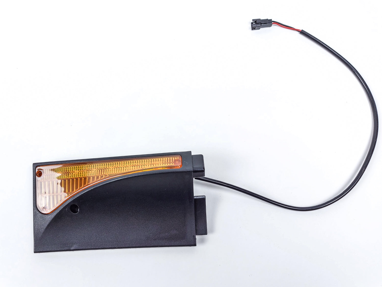 Zdjęcie przedstawia Kierunkowskazy do hulajnogi elektrycznej Shift Seven L6. Jest to produkt typu: Oświetlenie, a jego koszt wynosi 90.00. Zapewniamy darmową wysyłkę powyżej 250zł - Shift Seven